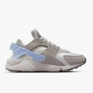 Women's Nike Air Huaraches